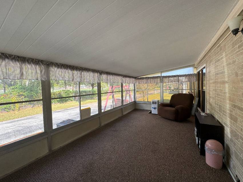 32 Ee Street a Lakeland, FL Mobile or Manufactured Home for Sale